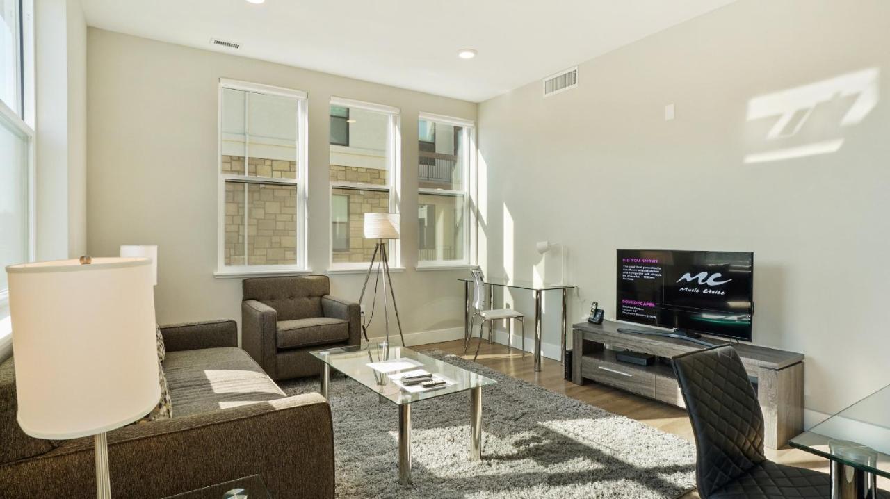 Global Luxury Suites In The Heart Of San Carlos Oda fotoğraf